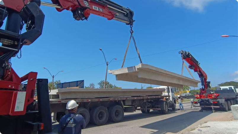 Caminhão munck na prática: aplicações comuns e limitações que você precisa respeitar